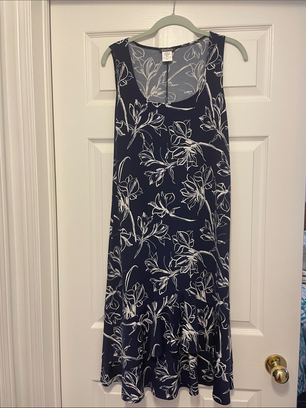 🇨🇦Kim &Co. Brazil Knit Blue/White Floral Pattern Sleeveless Swing Tunic Dress